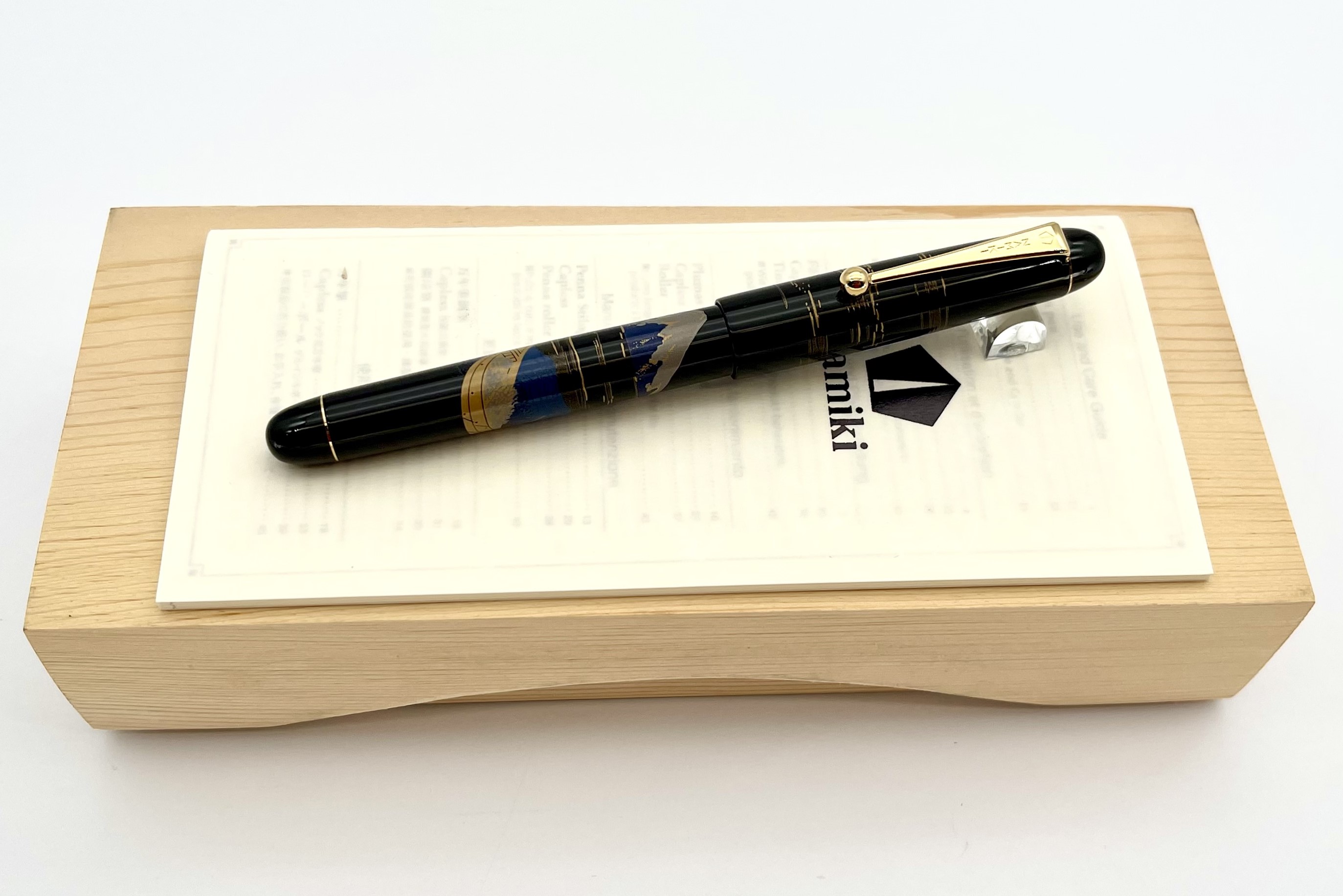 NamikiNipponArtMakieMtFujiBoatRB_F